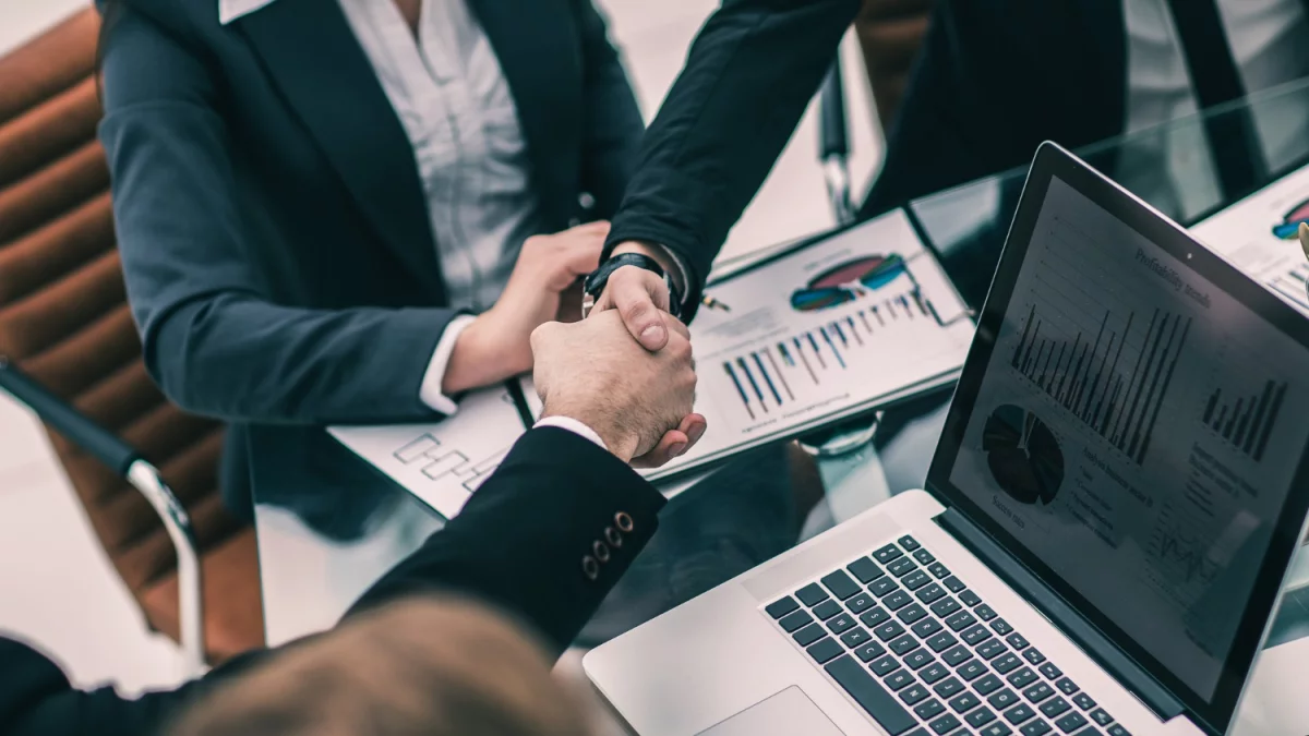 8 nowych sposóbw w 2024 aby  reklamować